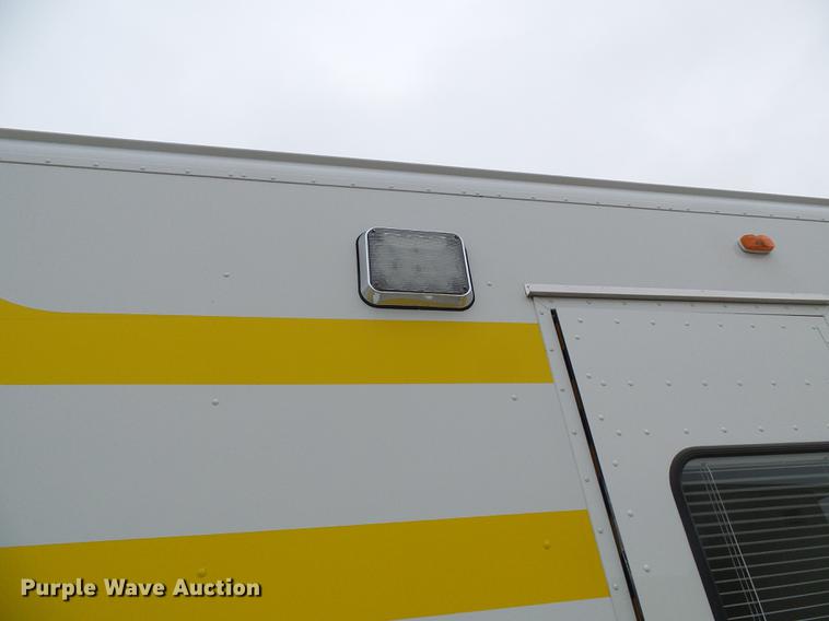 image for item DF7137 2003 Freightliner MT55 DWI/DUI enforcement/command center truck