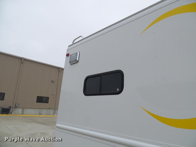 image for item DF7137 2003 Freightliner MT55 DWI/DUI enforcement/command center truck