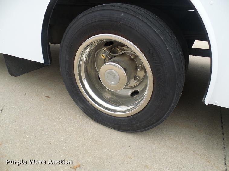 image for item DF7137 2003 Freightliner MT55 DWI/DUI enforcement/command center truck