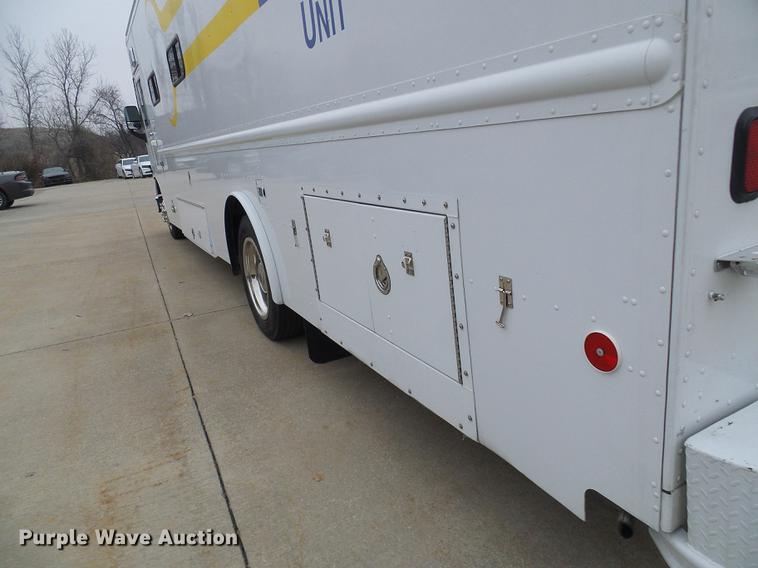 image for item DF7137 2003 Freightliner MT55 DWI/DUI enforcement/command center truck