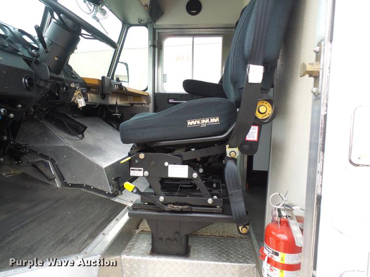 image for item DF7137 2003 Freightliner MT55 DWI/DUI enforcement/command center truck