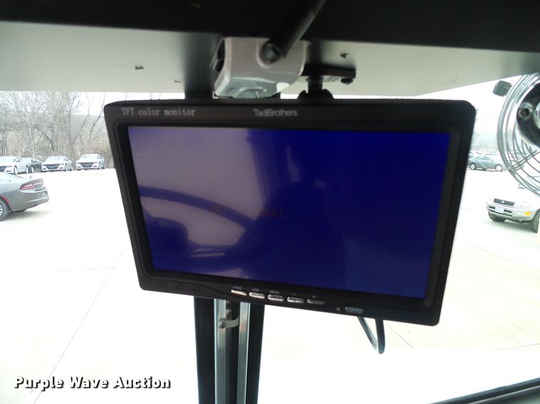 image for item DF7137 2003 Freightliner MT55 DWI/DUI enforcement/command center truck