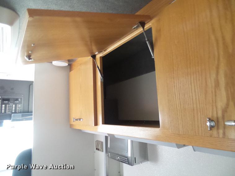 image for item DF7137 2003 Freightliner MT55 DWI/DUI enforcement/command center truck