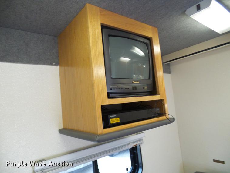 image for item DF7137 2003 Freightliner MT55 DWI/DUI enforcement/command center truck