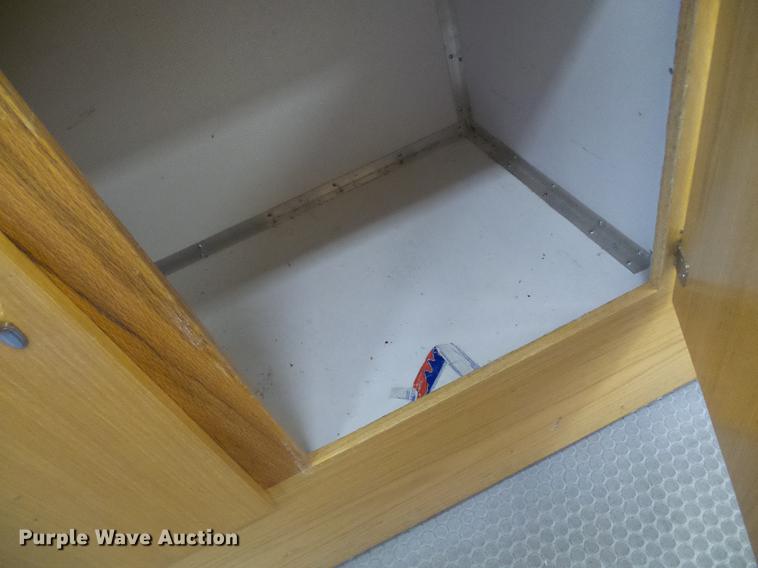 image for item DF7137 2003 Freightliner MT55 DWI/DUI enforcement/command center truck