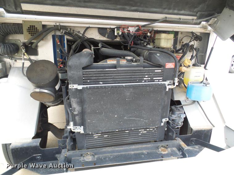 image for item DF7137 2003 Freightliner MT55 DWI/DUI enforcement/command center truck