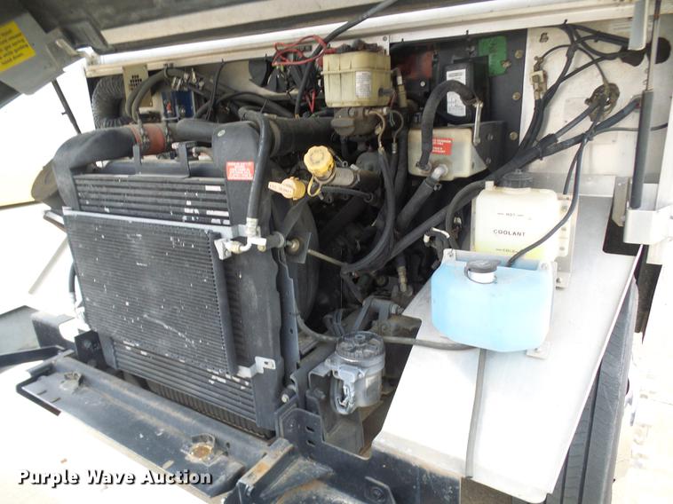 image for item DF7137 2003 Freightliner MT55 DWI/DUI enforcement/command center truck