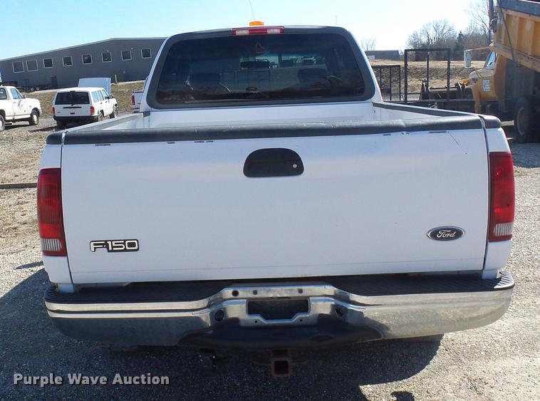 image for item DF7155 2001 Ford F150 SuperCab pickup truck