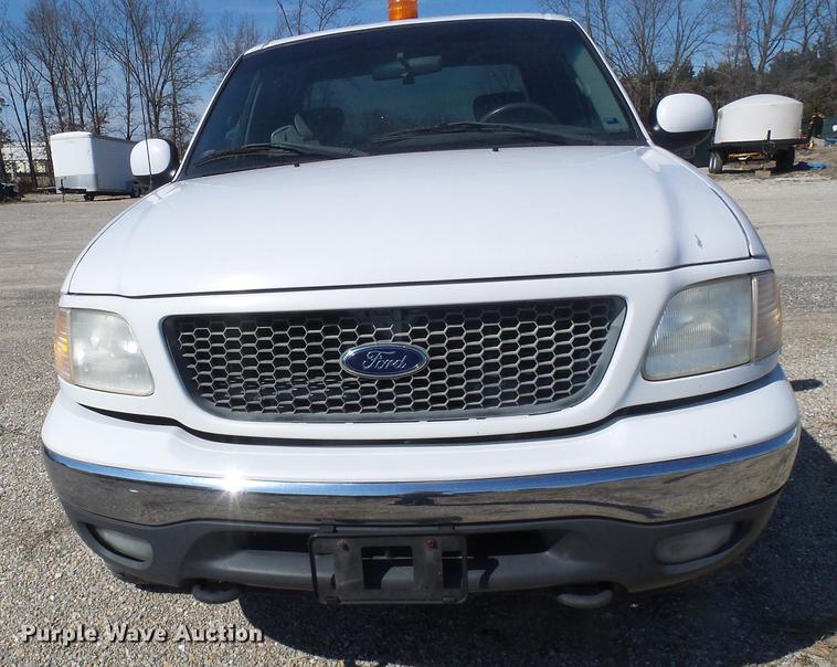 image for item DF7155 2001 Ford F150 SuperCab pickup truck