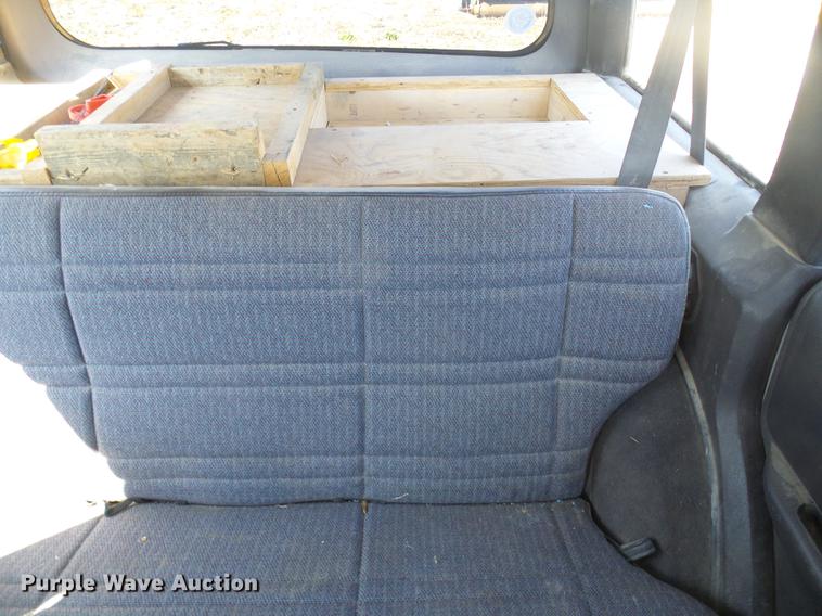 image for item DF7156 1999 Jeep Cherokee SUV