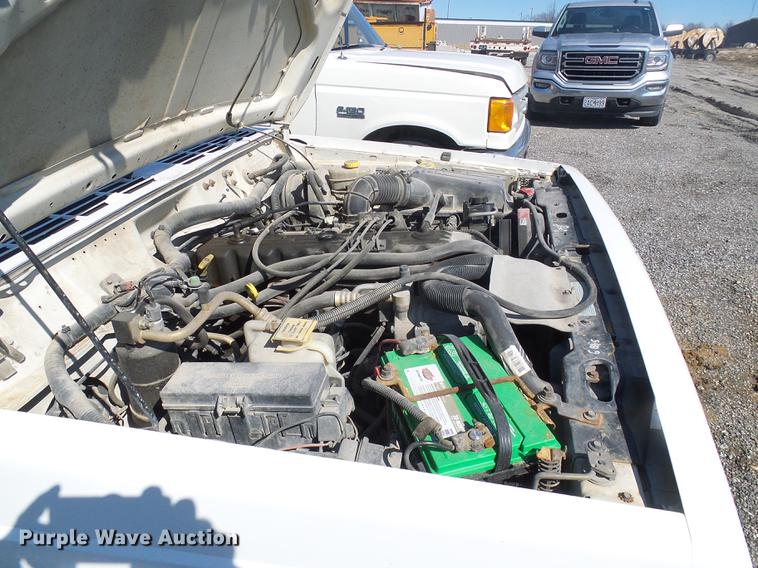 image for item DF7156 1999 Jeep Cherokee SUV