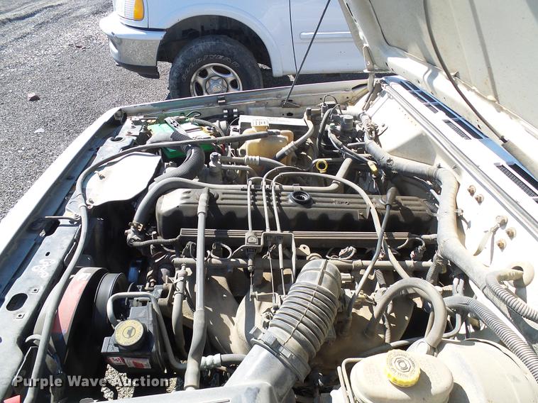 image for item DF7156 1999 Jeep Cherokee SUV