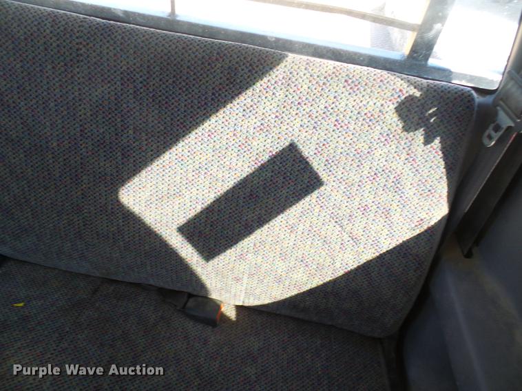 image for item DF7157 1999 Dodge Ram 1500 Ext. Cab flatbed pickup truck