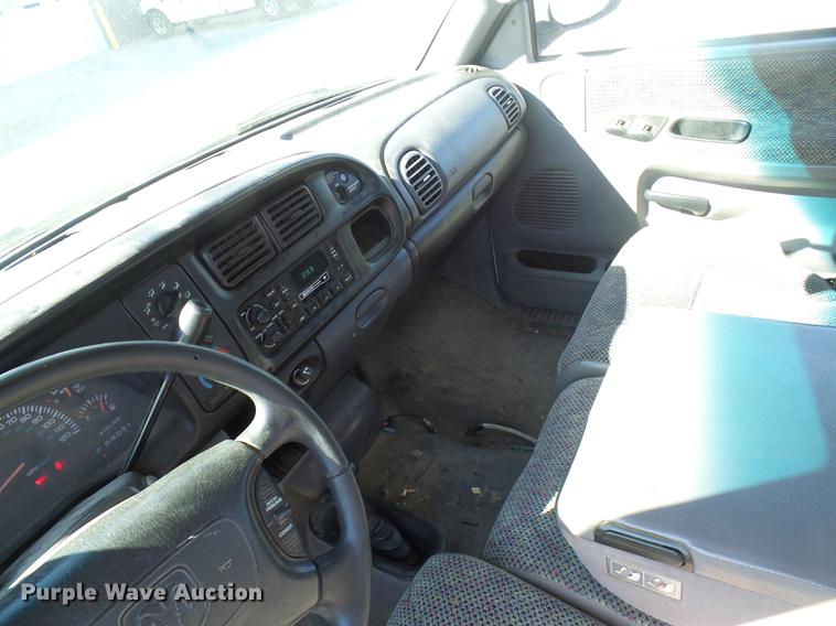 image for item DF7157 1999 Dodge Ram 1500 Ext. Cab flatbed pickup truck