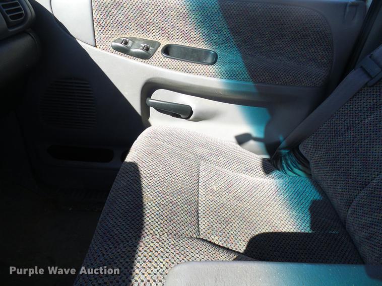 image for item DF7157 1999 Dodge Ram 1500 Ext. Cab flatbed pickup truck