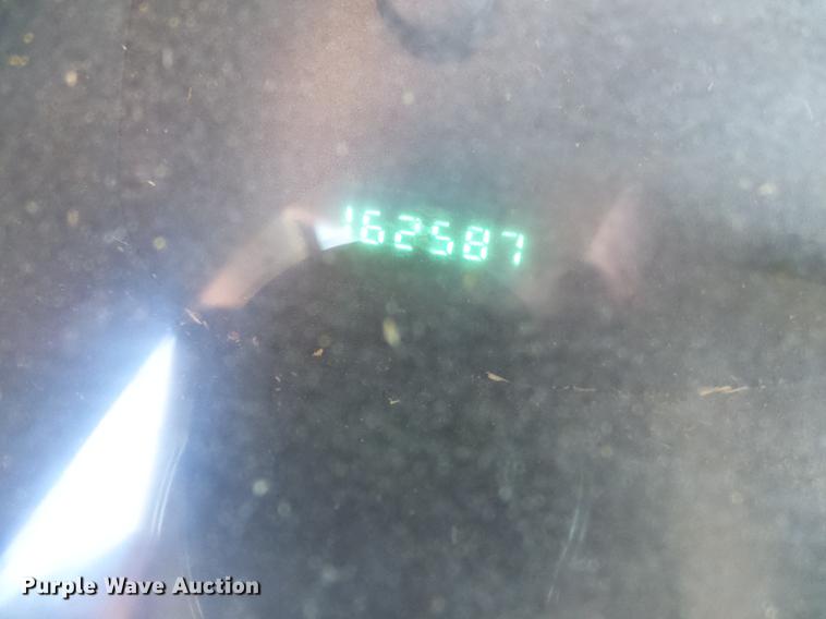 image for item DF7157 1999 Dodge Ram 1500 Ext. Cab flatbed pickup truck