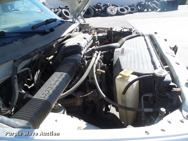 image for item DF7157 1999 Dodge Ram 1500 Ext. Cab flatbed pickup truck