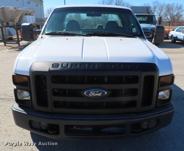 image for item DF7679 2008 Ford F250 Super Duty SuperCab pickup truck