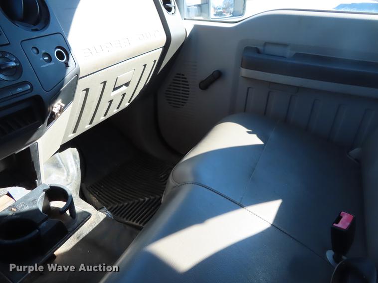 image for item DF7679 2008 Ford F250 Super Duty SuperCab pickup truck