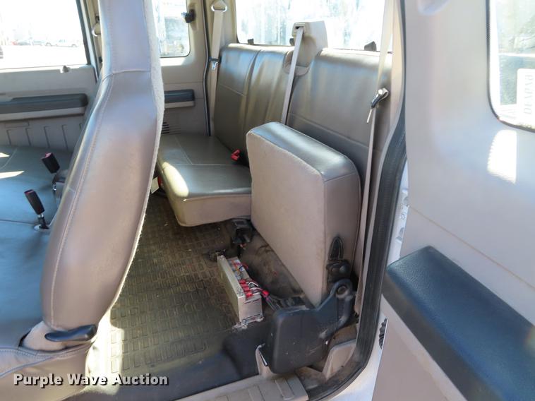 image for item DF7679 2008 Ford F250 Super Duty SuperCab pickup truck