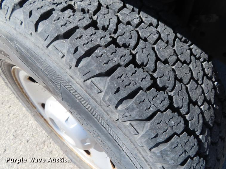 image for item DF7679 2008 Ford F250 Super Duty SuperCab pickup truck