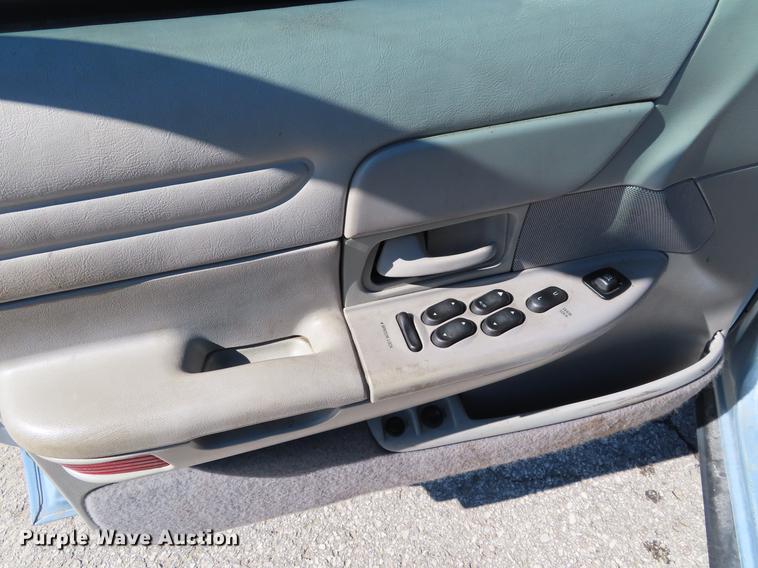 image for item DF7680 2001 Ford Crown Victoria Police Interceptor