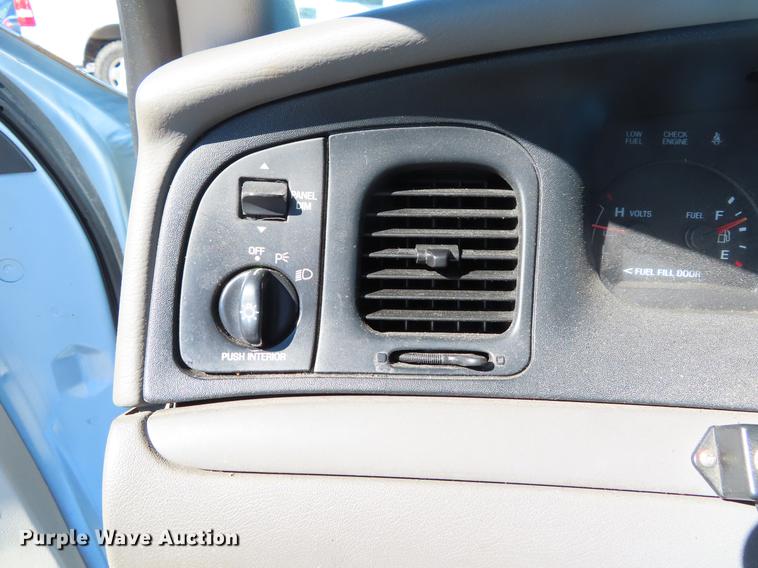 image for item DF7680 2001 Ford Crown Victoria Police Interceptor