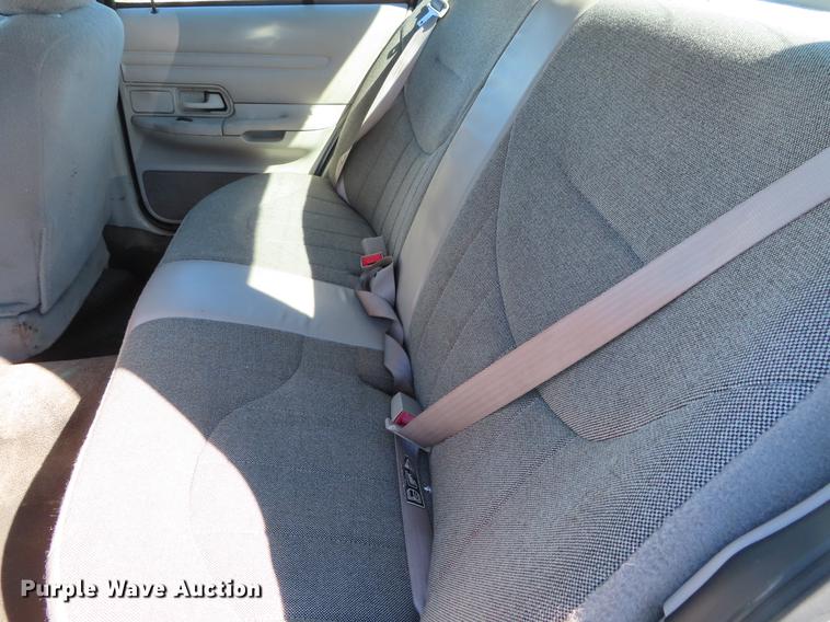 image for item DF7680 2001 Ford Crown Victoria Police Interceptor