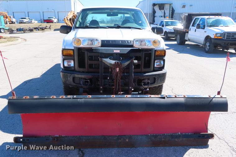 image for item DF7682 2008 Ford F250 Super Duty SuperCab pickup truck