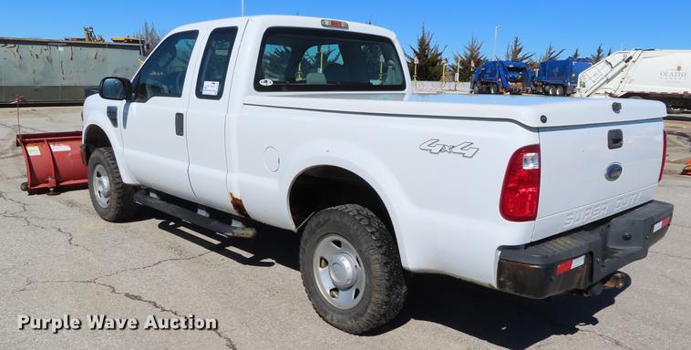 image for item DF7682 2008 Ford F250 Super Duty SuperCab pickup truck