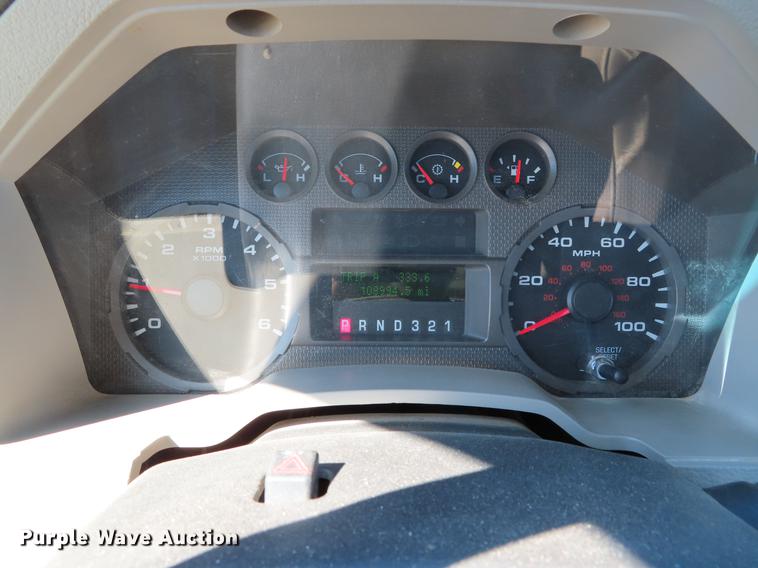 image for item DF7682 2008 Ford F250 Super Duty SuperCab pickup truck