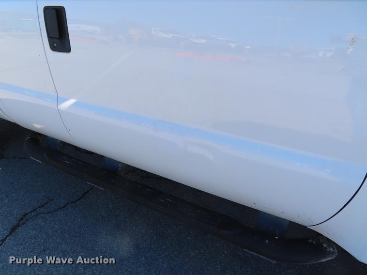 image for item DF7682 2008 Ford F250 Super Duty SuperCab pickup truck