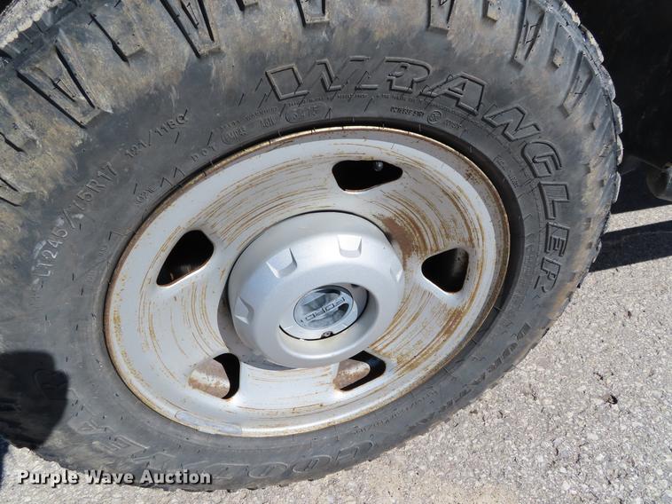 image for item DF7682 2008 Ford F250 Super Duty SuperCab pickup truck