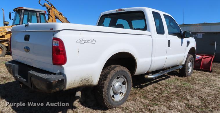 image for item DF7683 2008 Ford F250 Super Duty SuperCab pickup truck