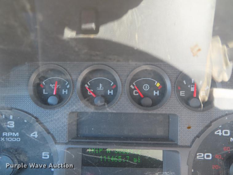 image for item DF7683 2008 Ford F250 Super Duty SuperCab pickup truck