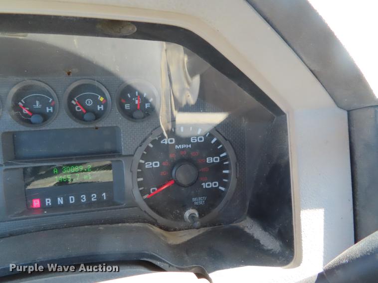 image for item DF7683 2008 Ford F250 Super Duty SuperCab pickup truck