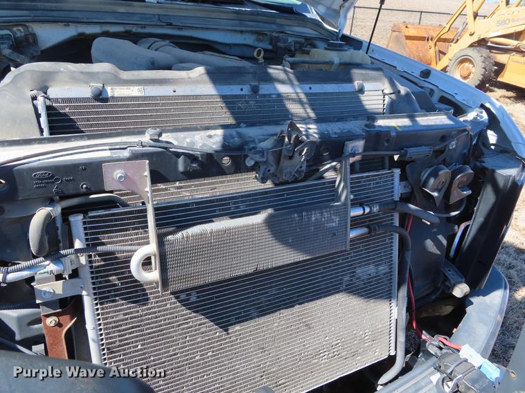 image for item DF7683 2008 Ford F250 Super Duty SuperCab pickup truck