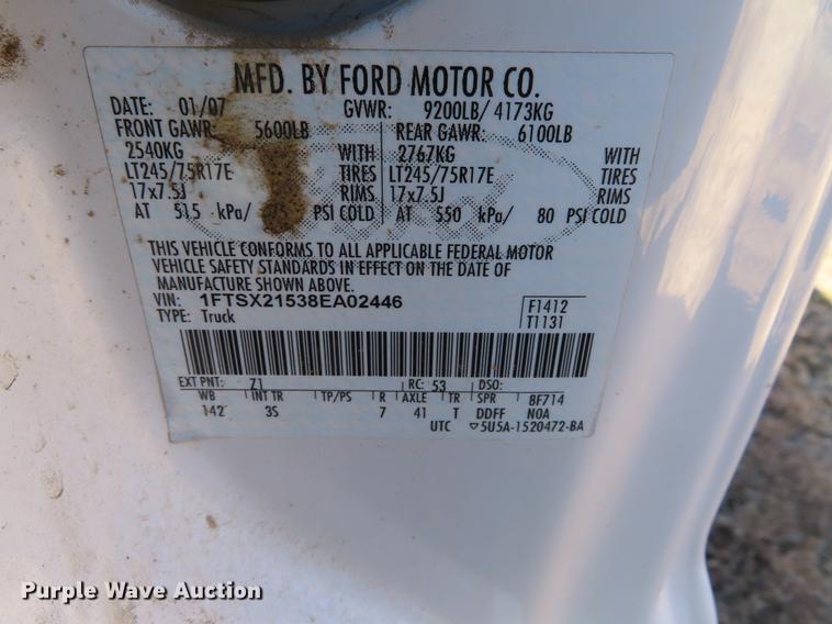 image for item DF7683 2008 Ford F250 Super Duty SuperCab pickup truck