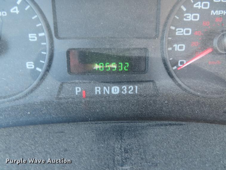 image for item DF7684 2006 Ford F250 Super Duty SuperCab pickup truck