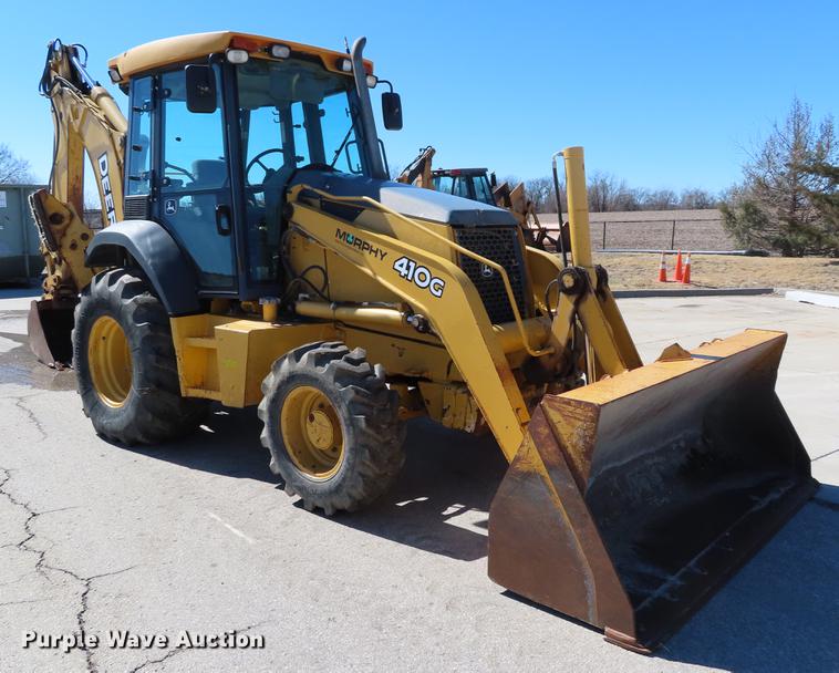 image for item DF7686 2002 John Deere 410G backhoe