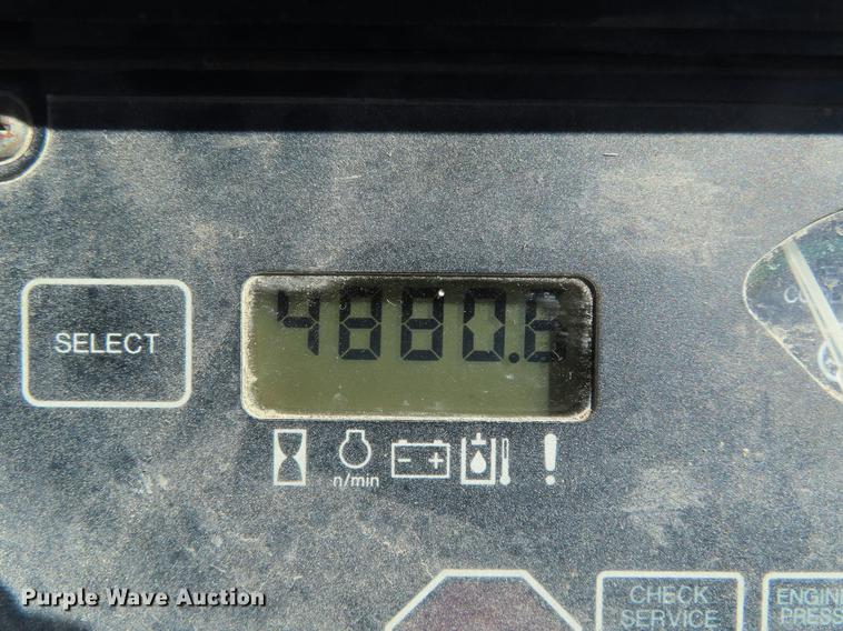 image for item DF7686 2002 John Deere 410G backhoe