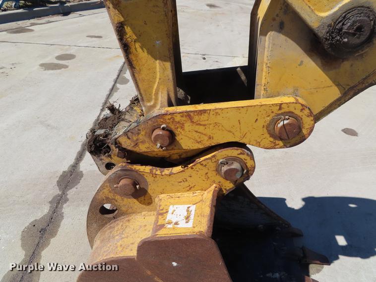 image for item DF7686 2002 John Deere 410G backhoe