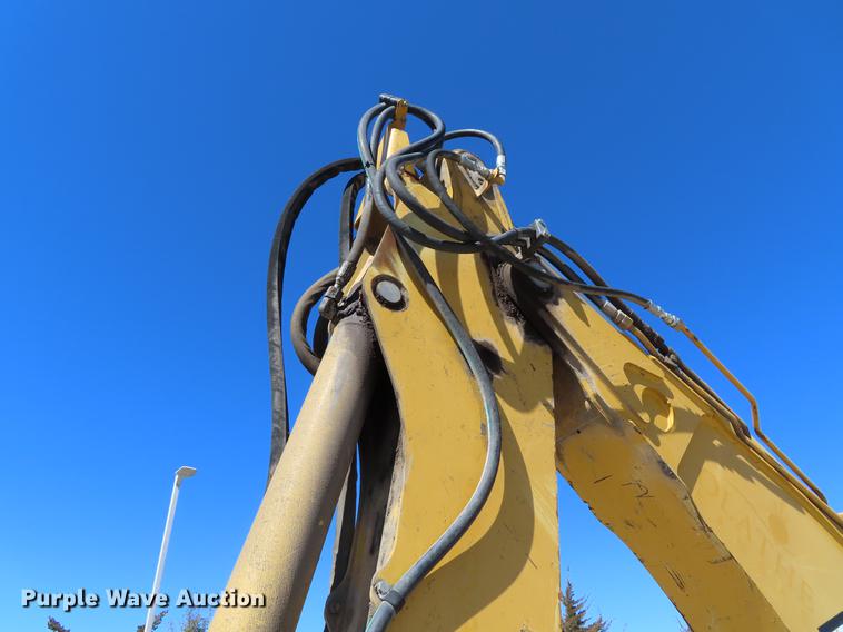 image for item DF7686 2002 John Deere 410G backhoe