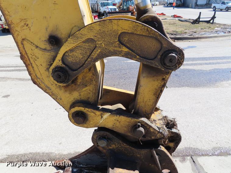 image for item DF7686 2002 John Deere 410G backhoe