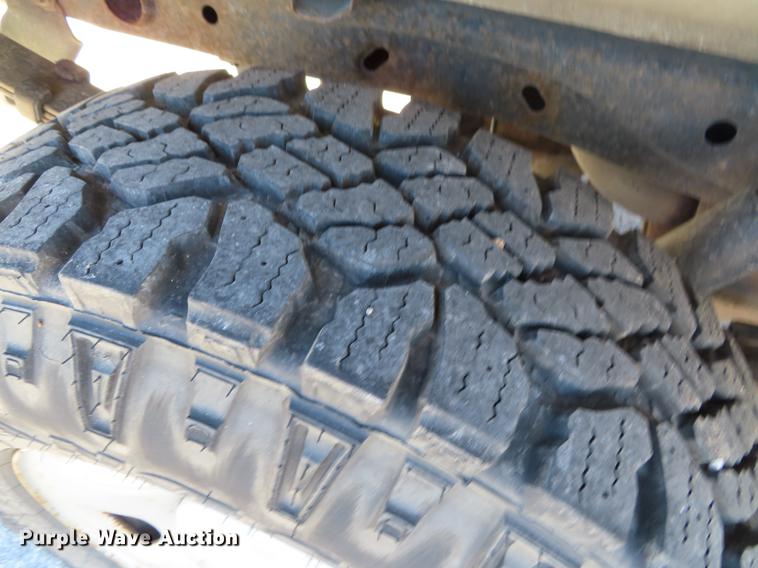 image for item DF7687 2005 Ford F150 pickup truck