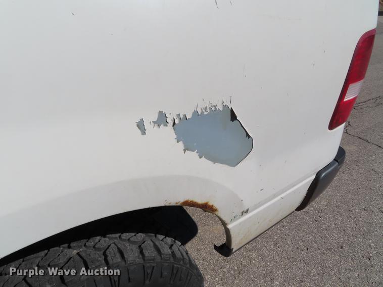 image for item DF7687 2005 Ford F150 pickup truck