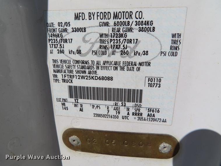 image for item DF7687 2005 Ford F150 pickup truck