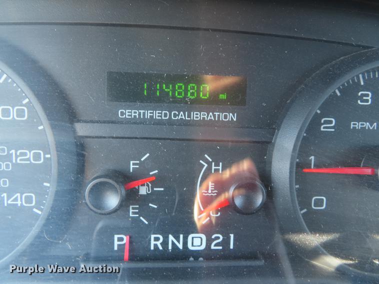 image for item DF7688 2011 Ford Crown Victoria Police Interceptor