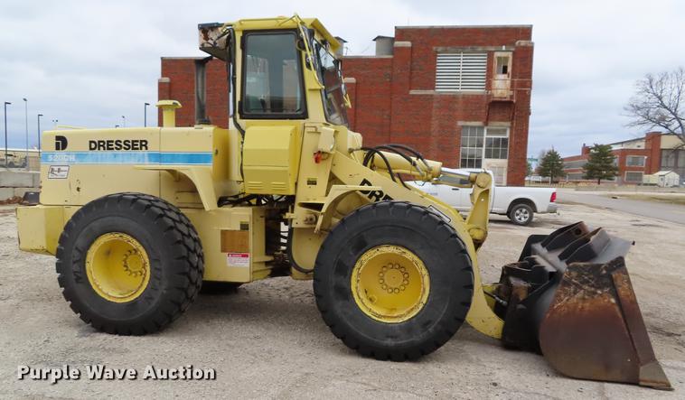 image for item DF7689 Dresser 520CH wheel loader