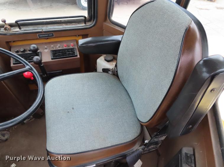 image for item DF7689 Dresser 520CH wheel loader